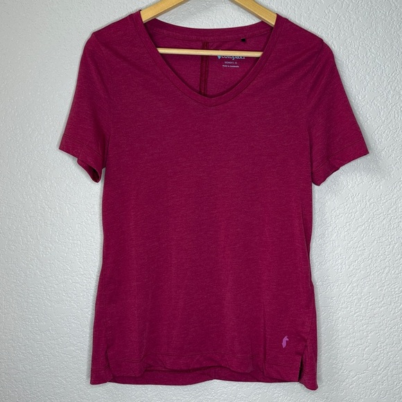 Cotopaxi Paseo Travel T shirt Raspberry Pink Red size XSmall - Picture 2 of 10